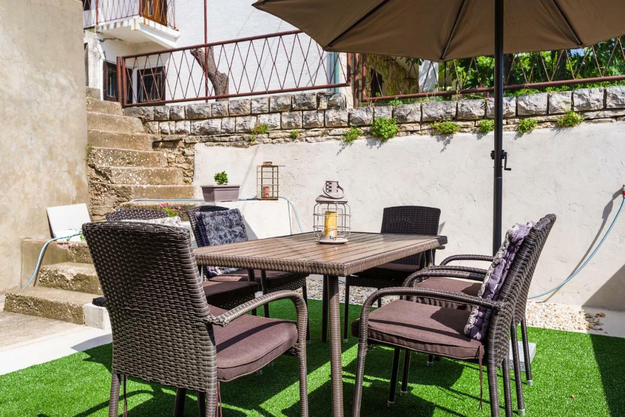 Apartment Newcity Novigrad  Exterior foto